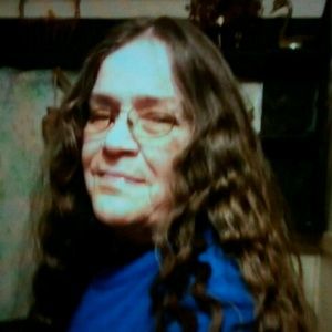 Meet your Posher, Caroline sue